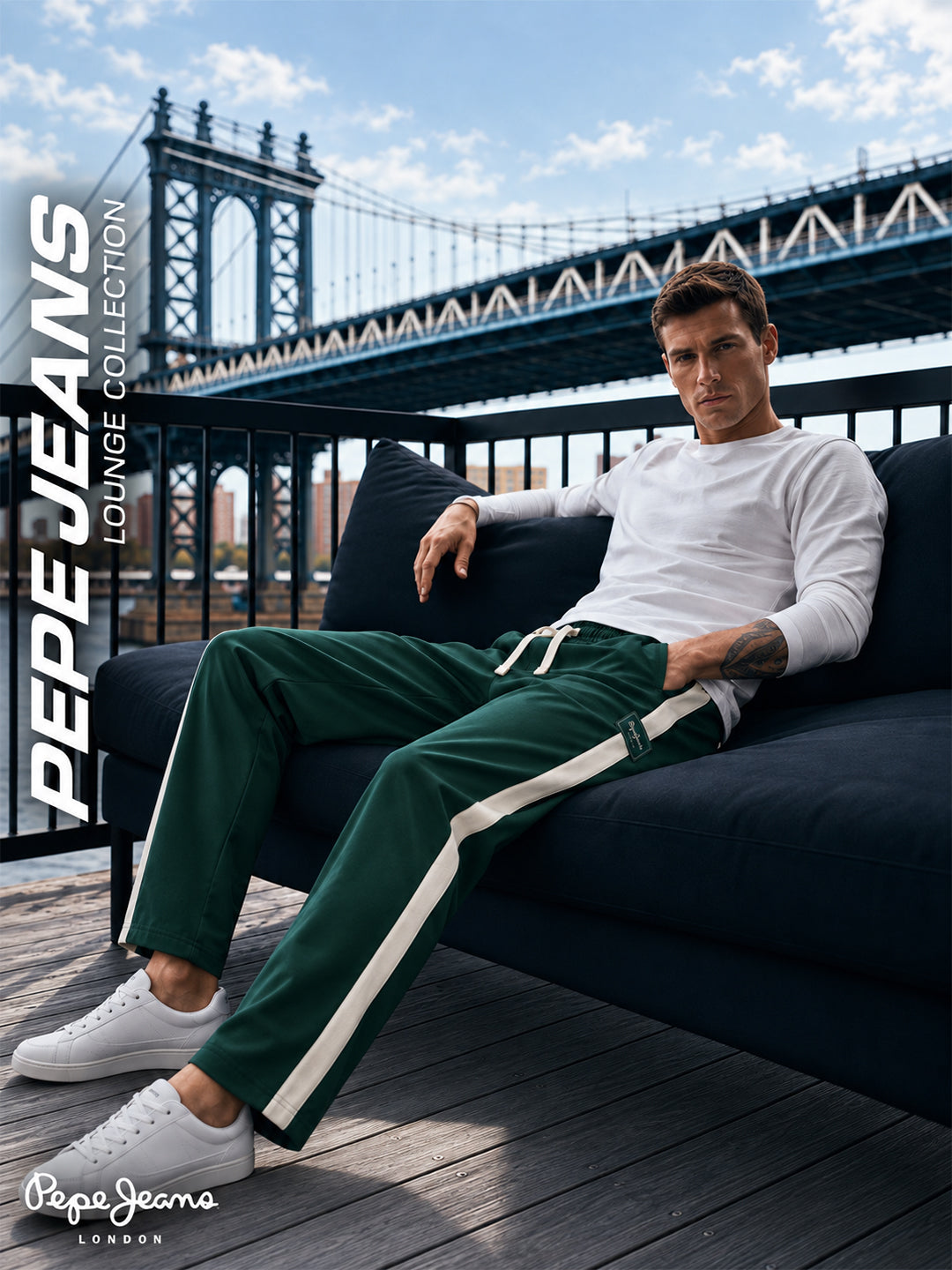 Off duty trackpants