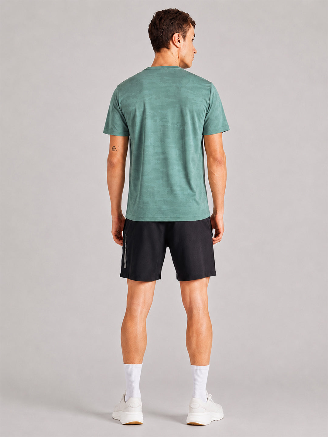 Round Neck Short Sleeves T-Shirt