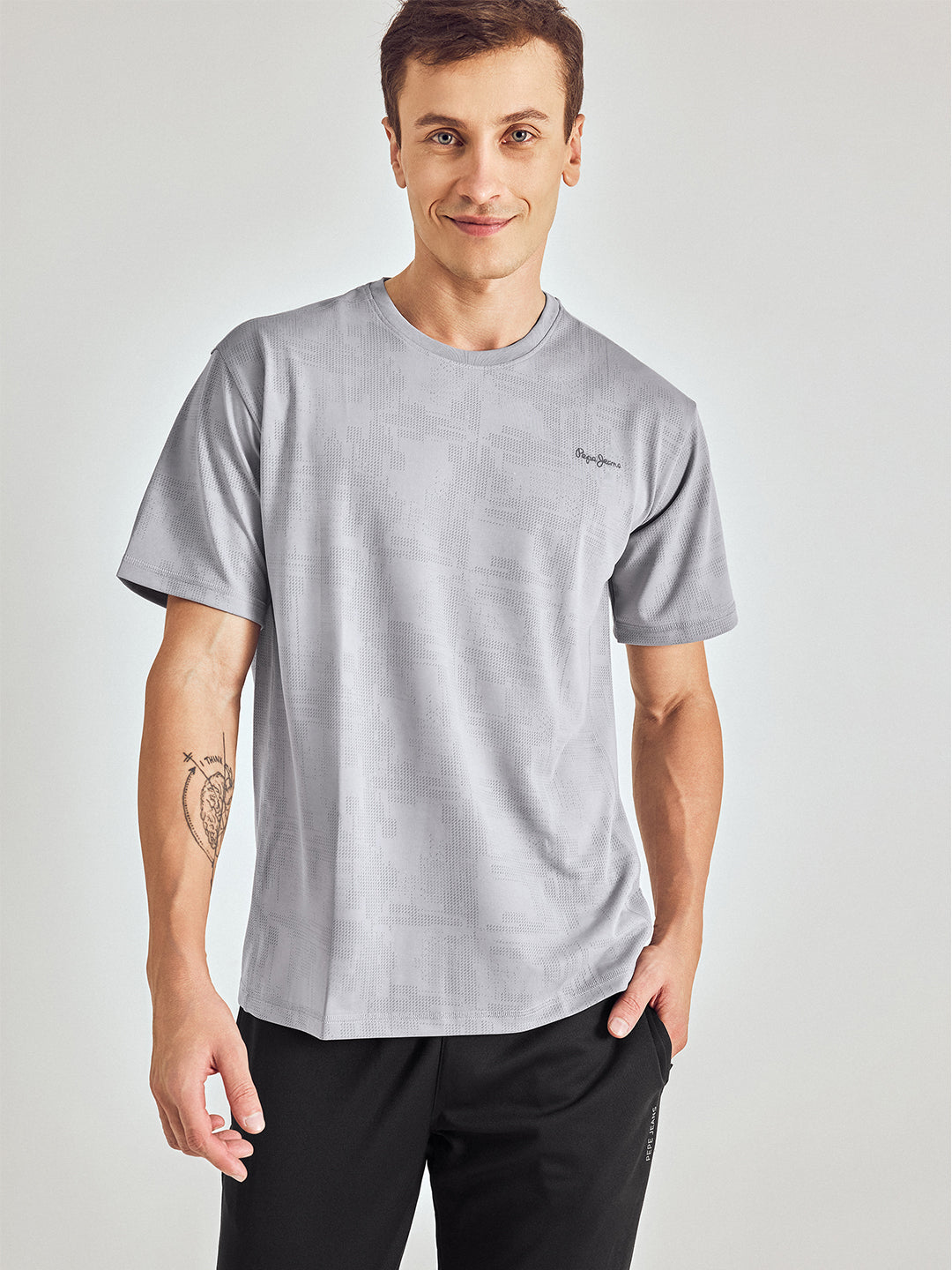 Round Neck Short Sleeves T-Shirt