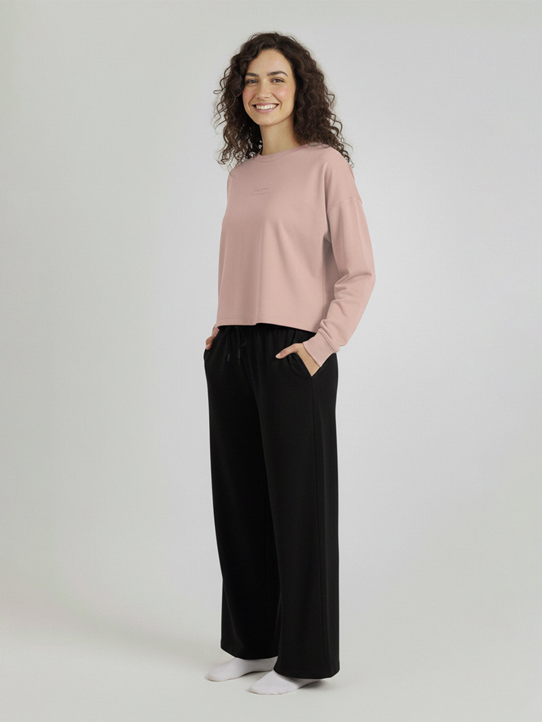 Women Solid Round Neck Pullover Oversized Sweatshirt
