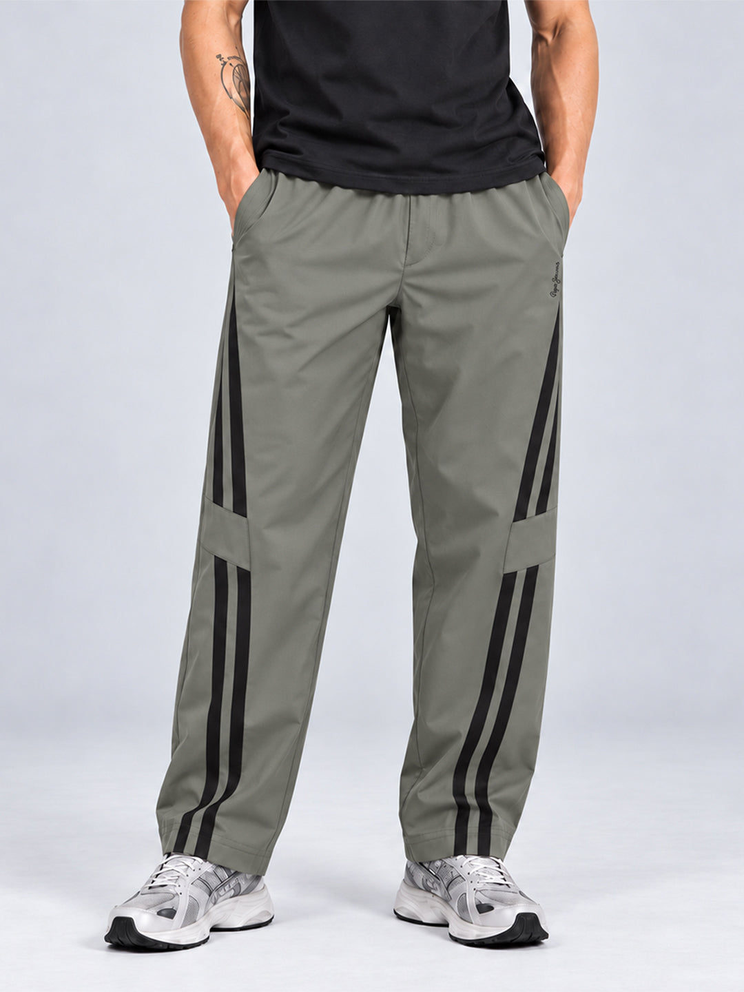 Men Velocity TrackPant