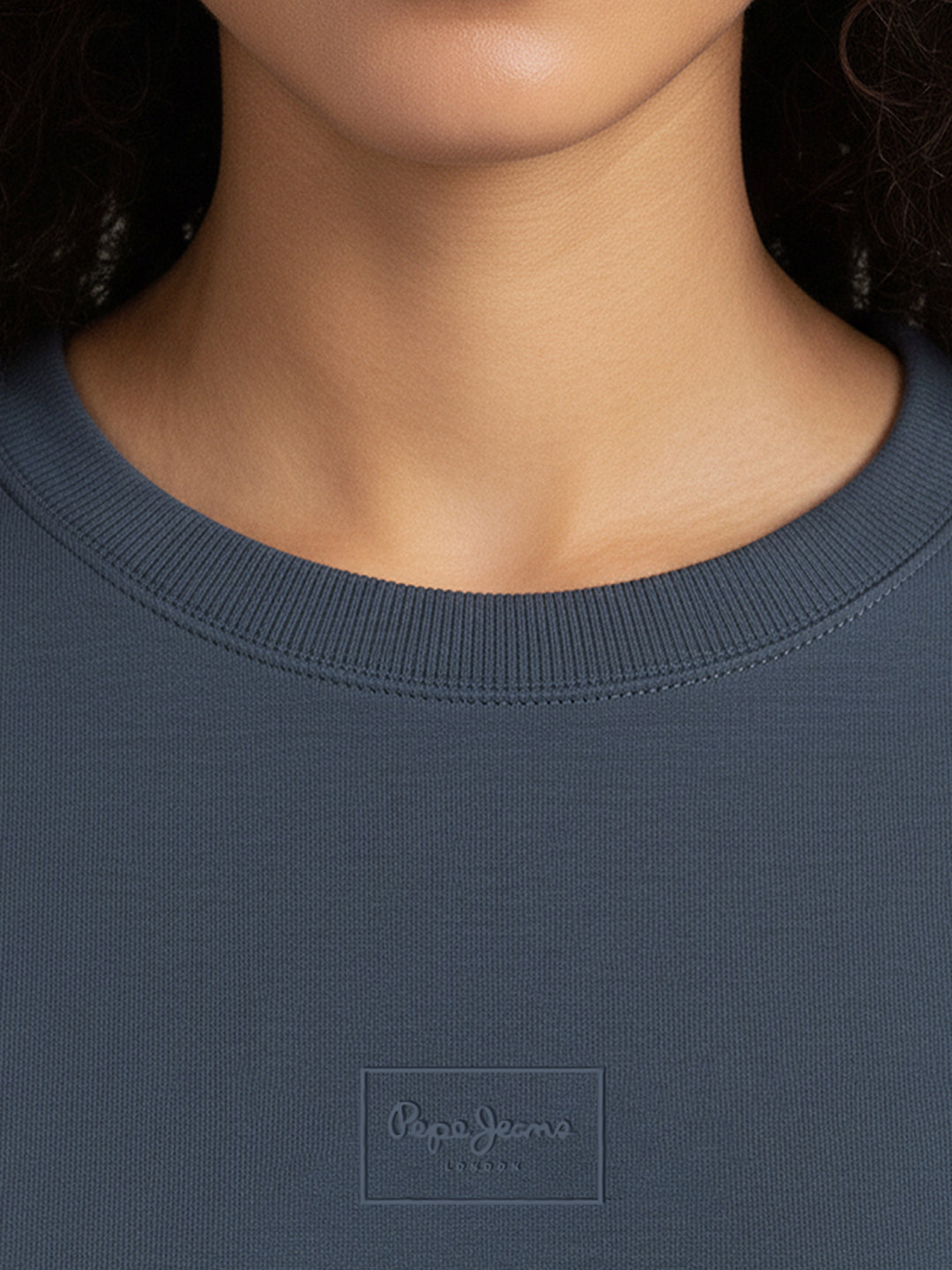Women Solid Round Neck Pullover Oversized Sweatshirt