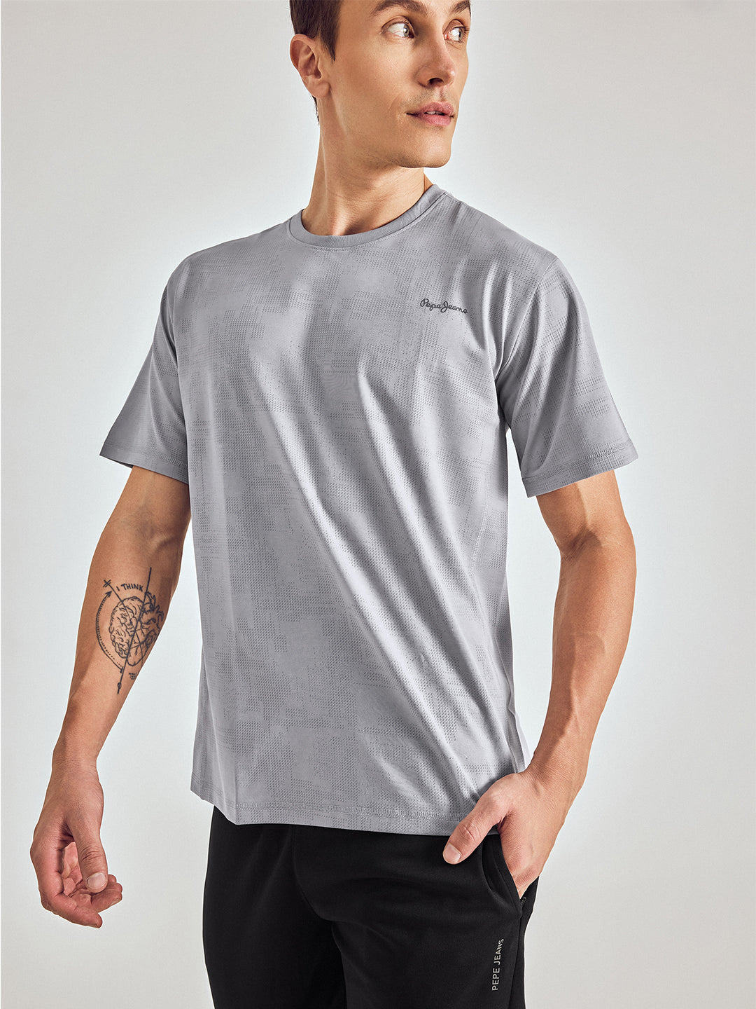Round Neck Short Sleeves T-Shirt