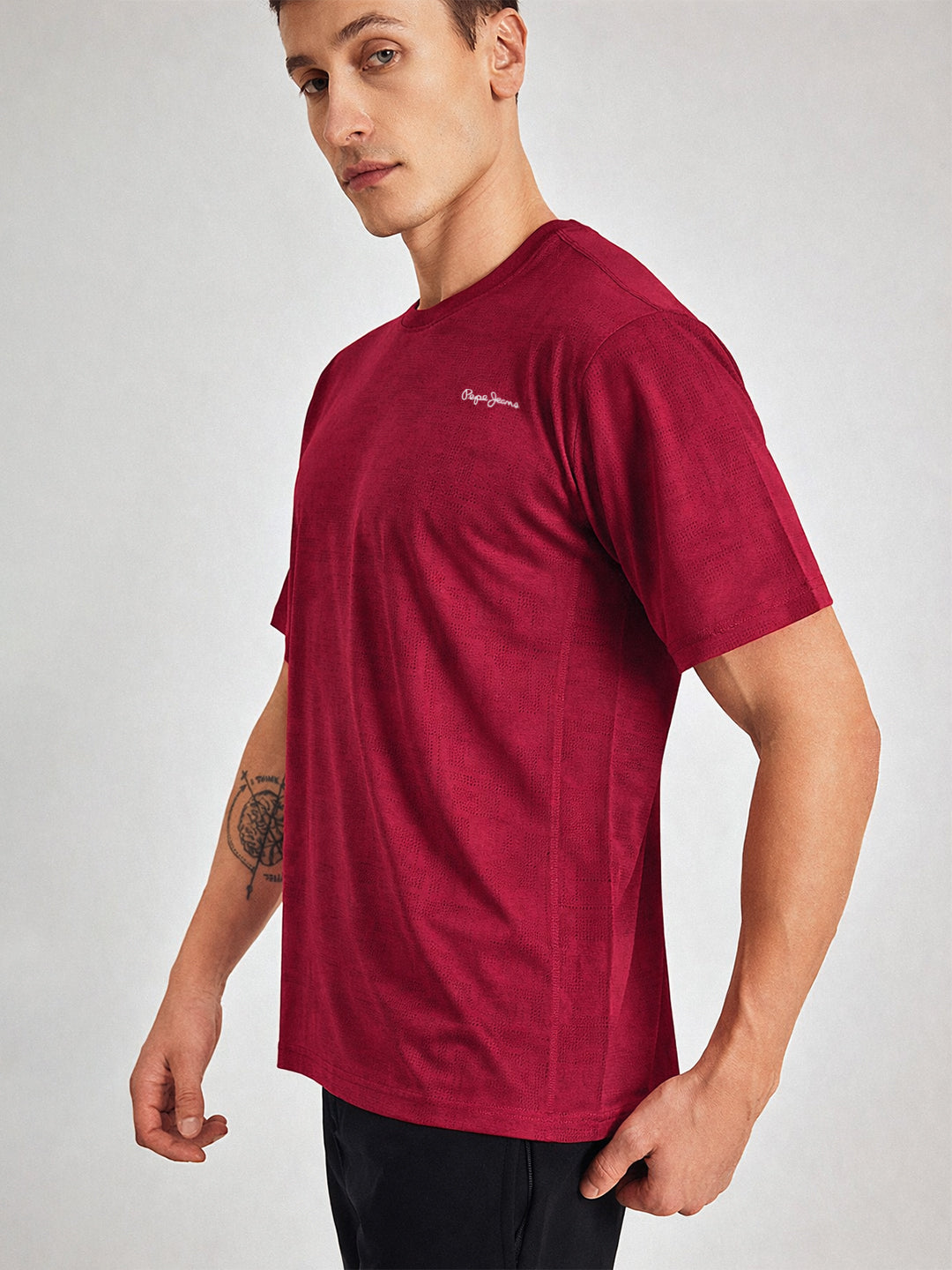 Round Neck Short Sleeves T-Shirt