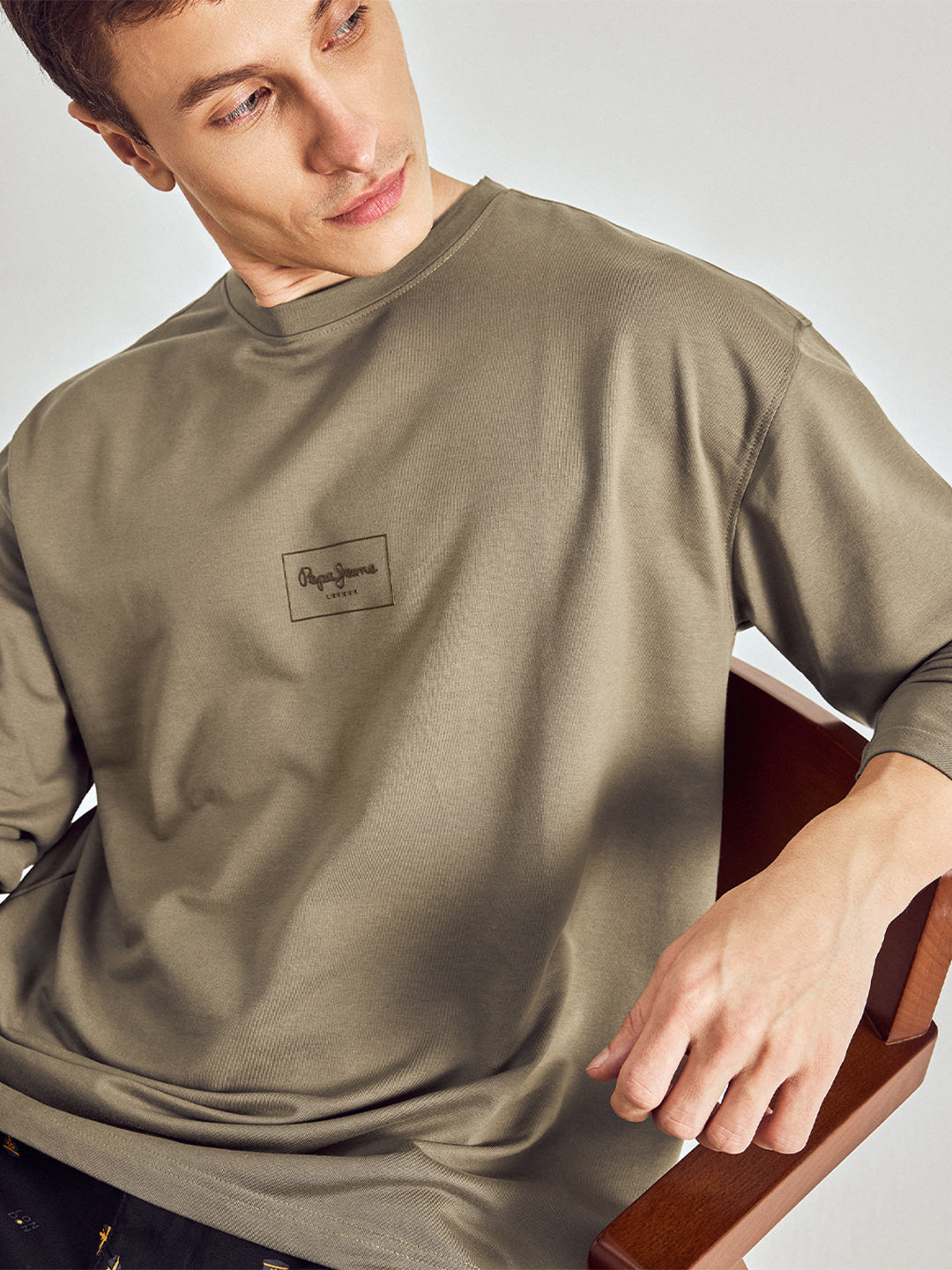 RELAXED FIT FULL T-SHIRT