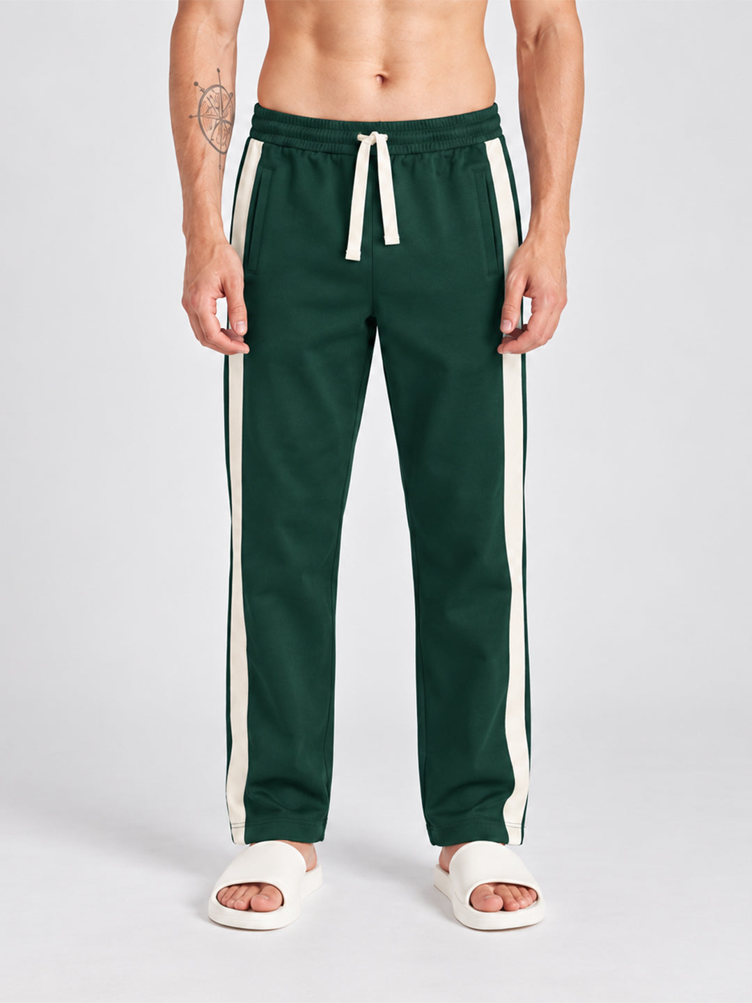 Off duty trackpants