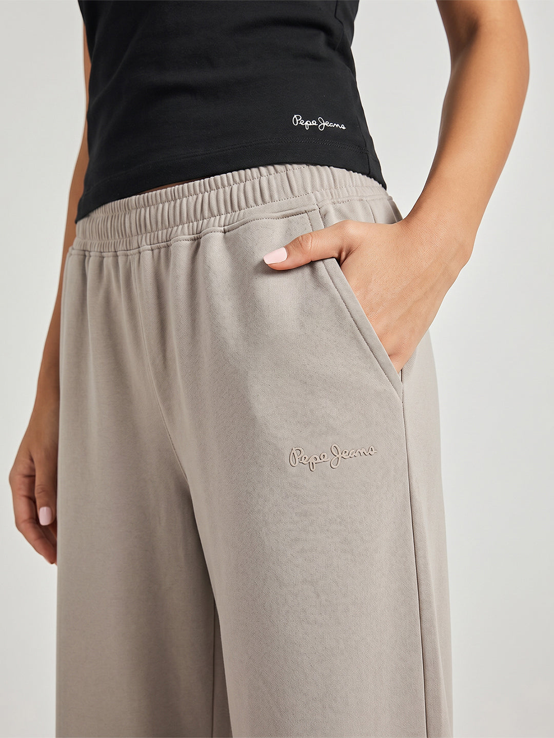 Women Trackpant