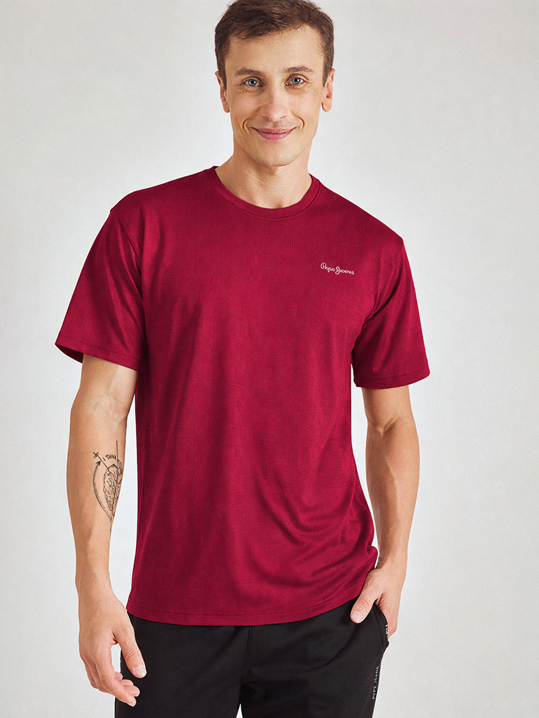 Round Neck Short Sleeves T-Shirt