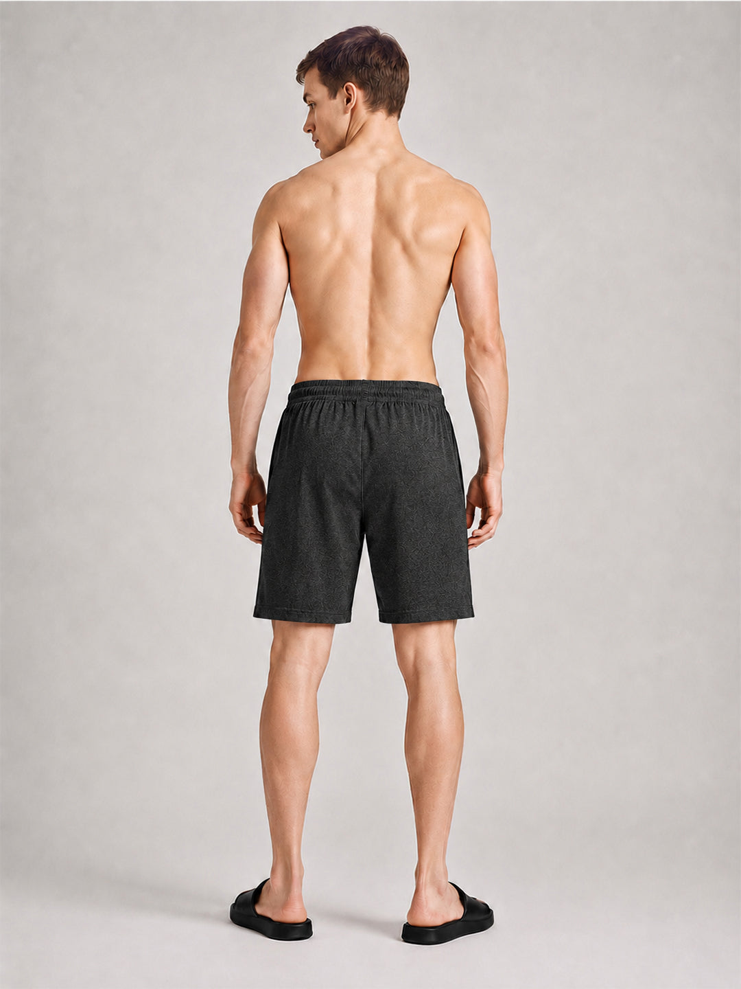 Men Mid-Rise Cotton Rich Shorts