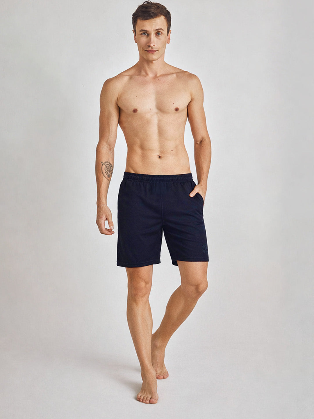 Men Mid-Rise Cotton Rich Shorts