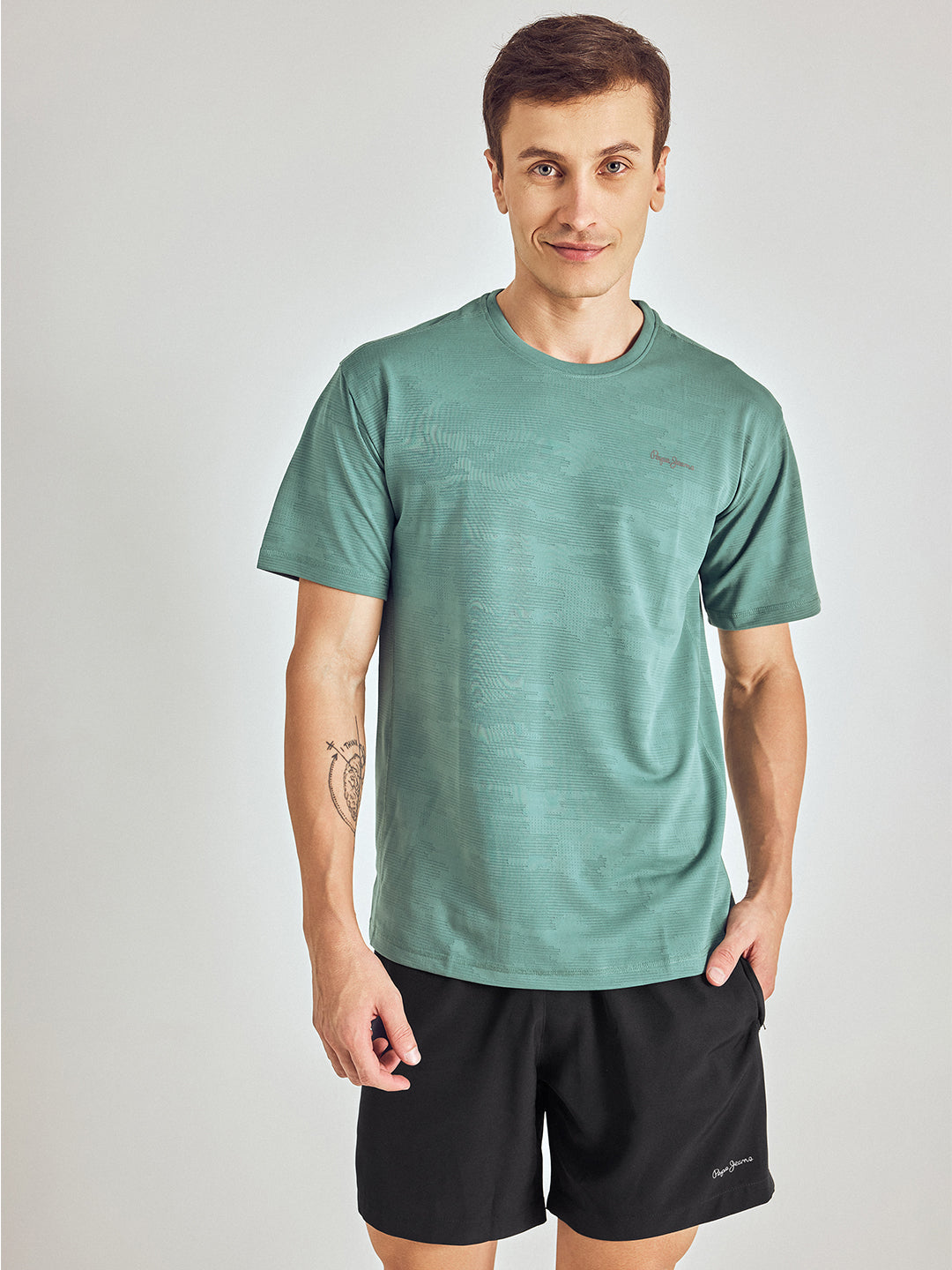 Round Neck Short Sleeves T-Shirt