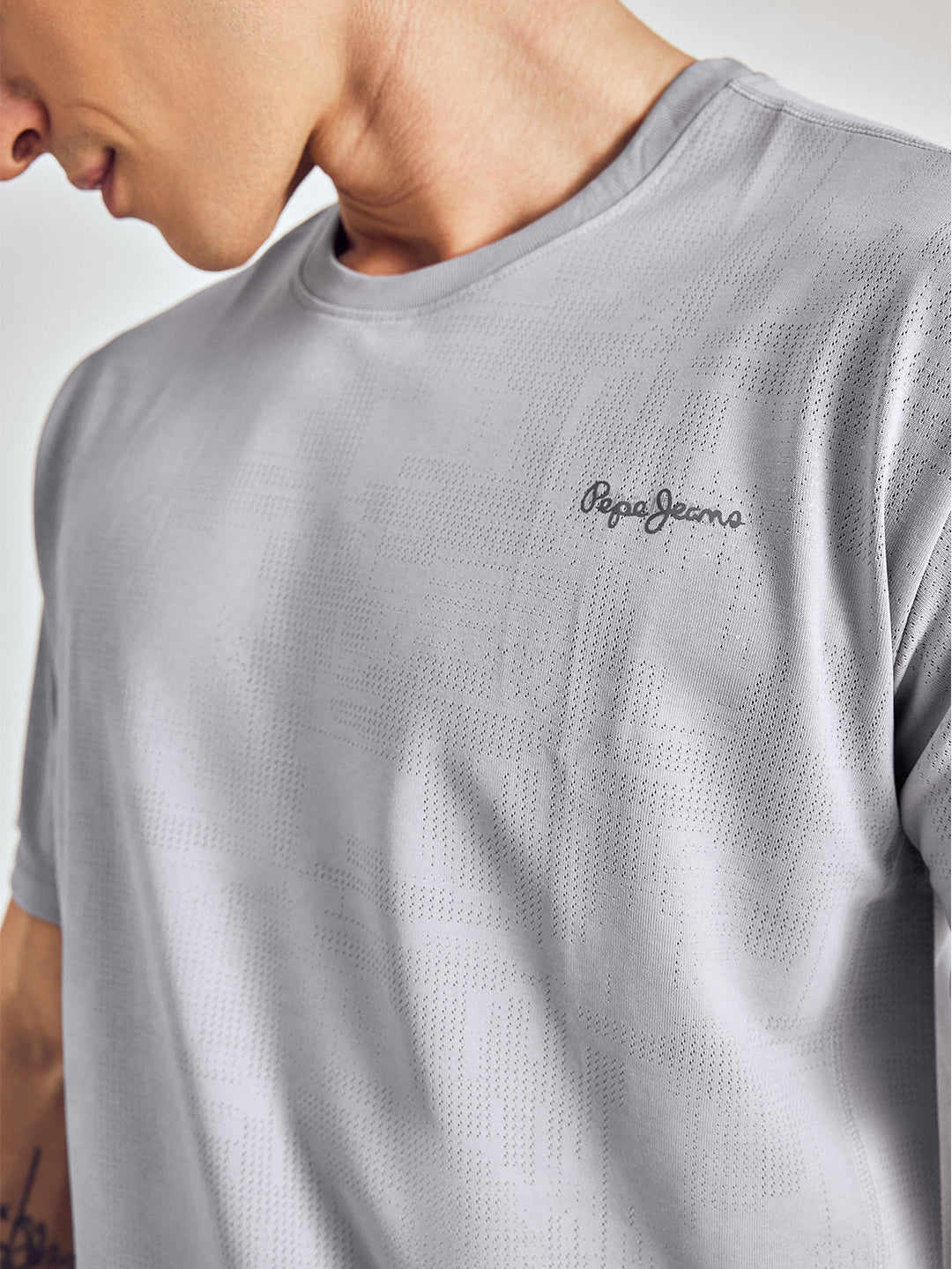 Round Neck Short Sleeves T-Shirt