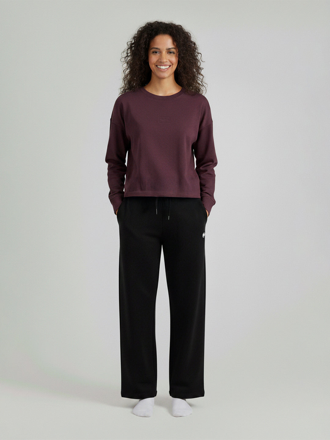 Women Solid Round Neck Pullover Oversized Sweatshirt