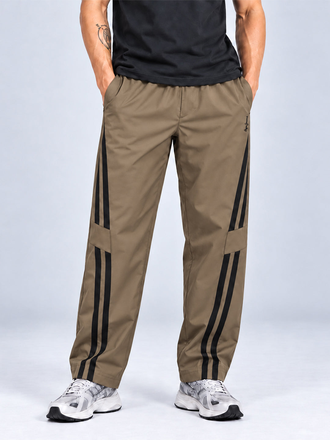 Men Velocity Trackpant