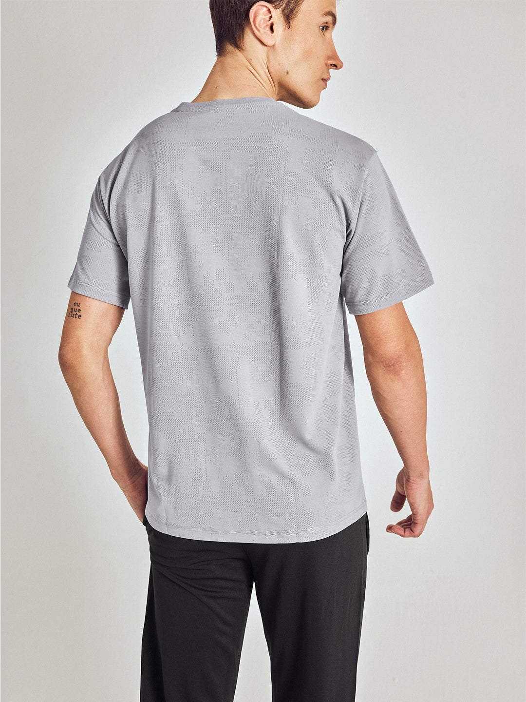 Round Neck Short Sleeves T-Shirt