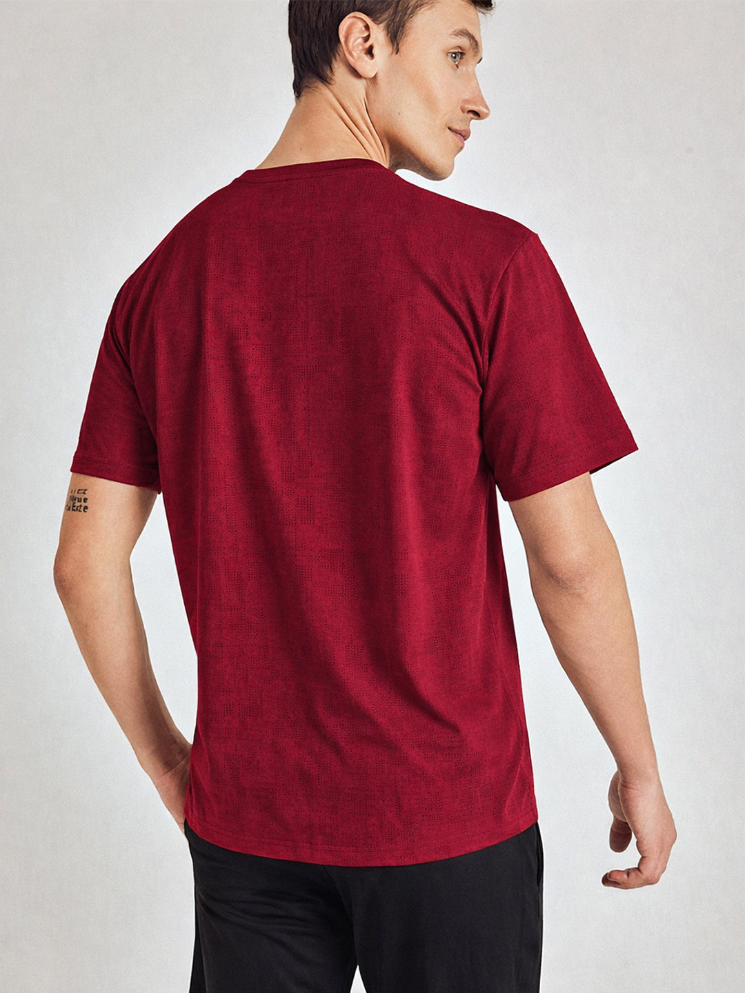 Round Neck Short Sleeves T-Shirt