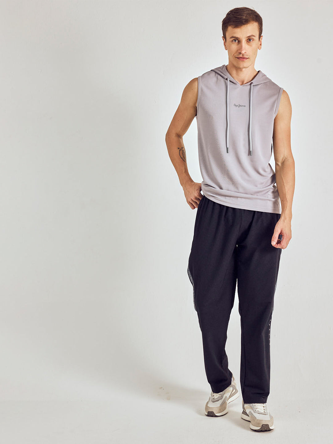 MEN ACTIVE HOODIE VEST-Grey