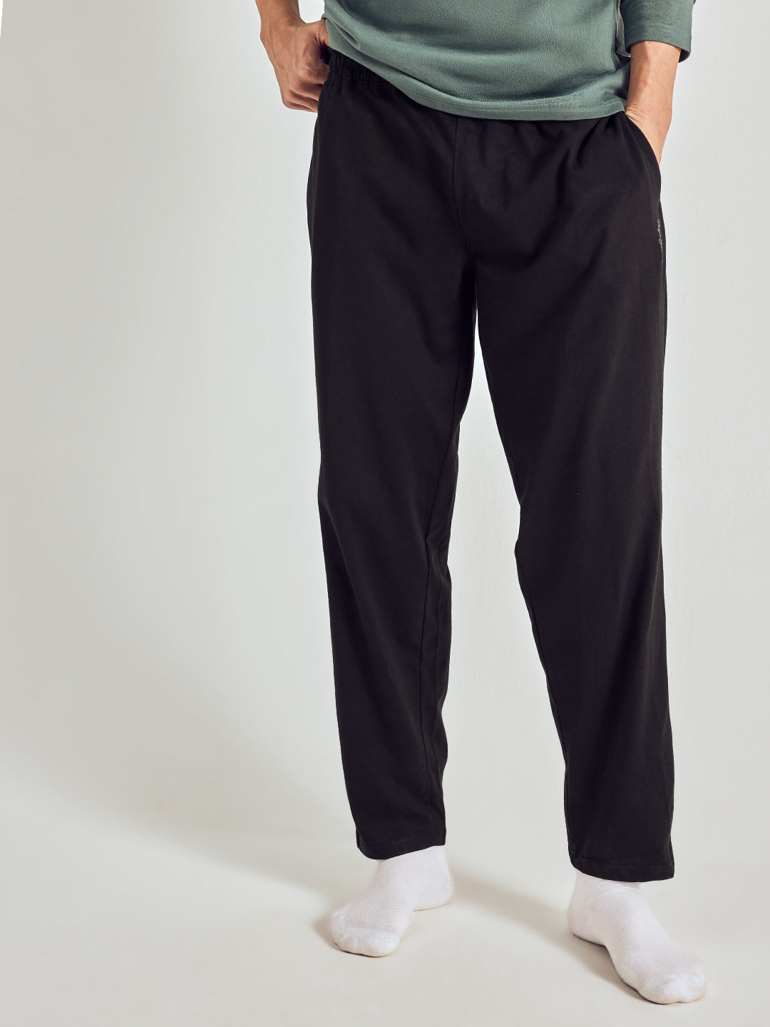 Men Solid Straight Pure Cotton Lounge Pant