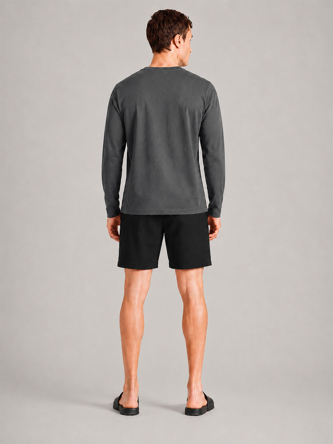 RELAXED FIT FULL T-SHIRT