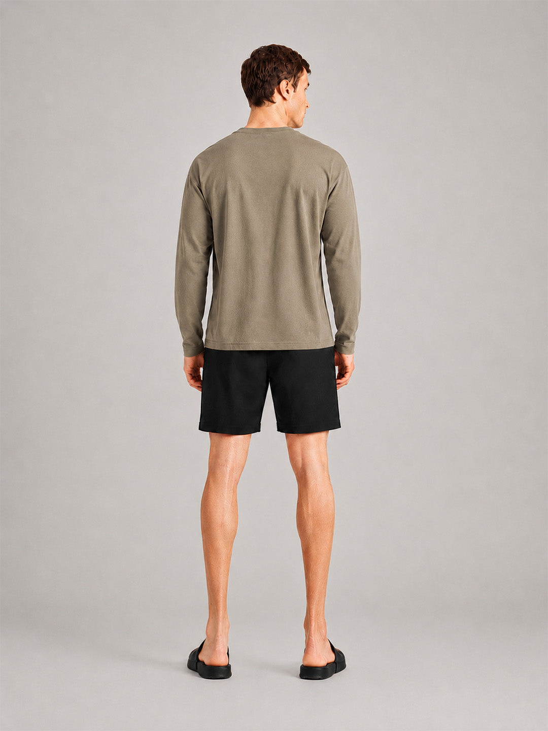 RELAXED FIT FULL T-SHIRT