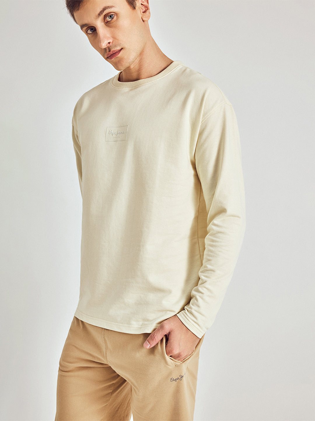 RELAXED FIT FULL T-SHIRT