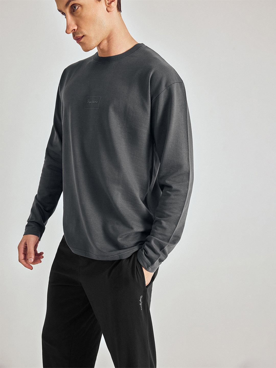 RELAXED FIT FULL T-SHIRT