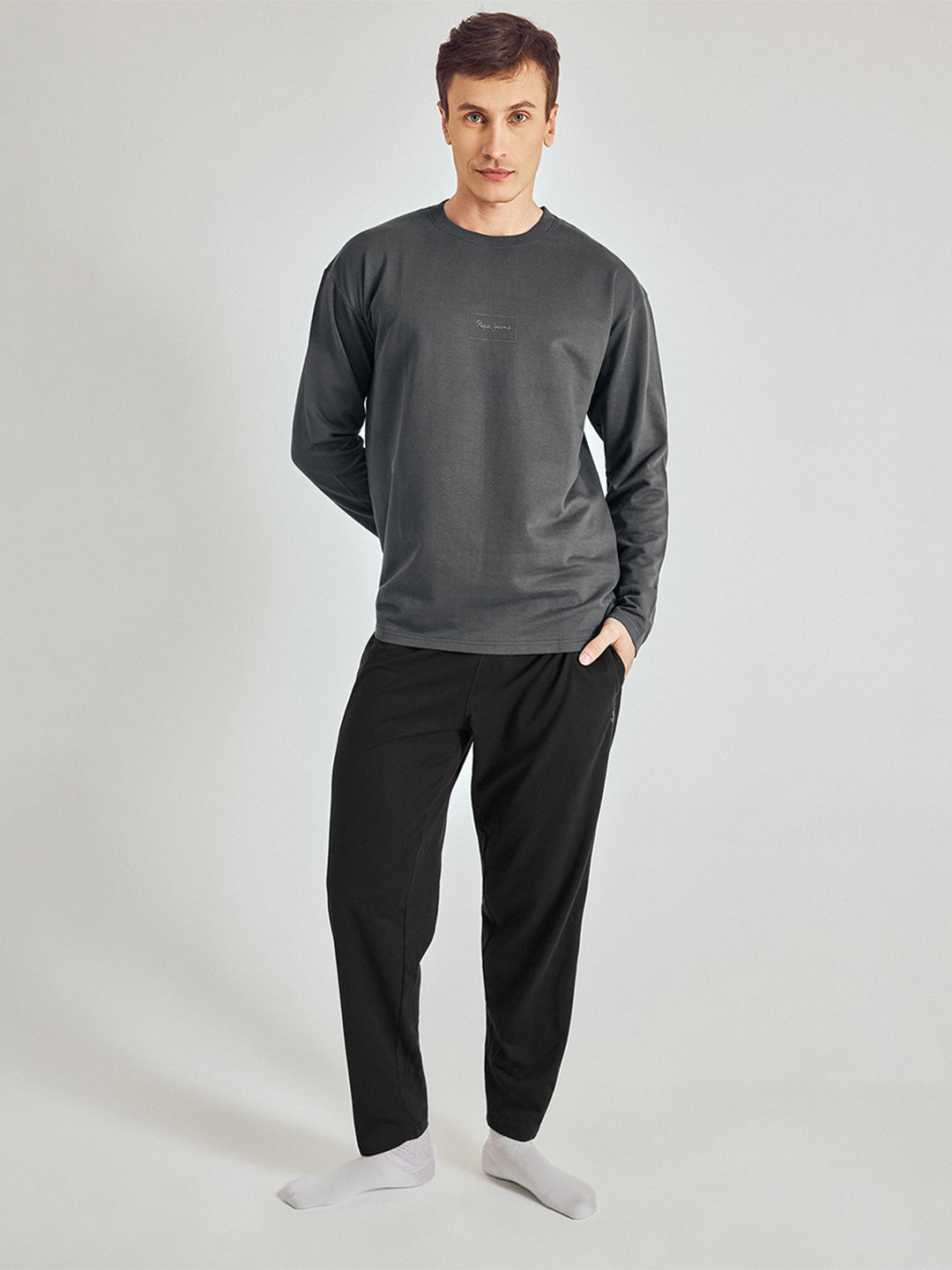 RELAXED FIT FULL T-SHIRT