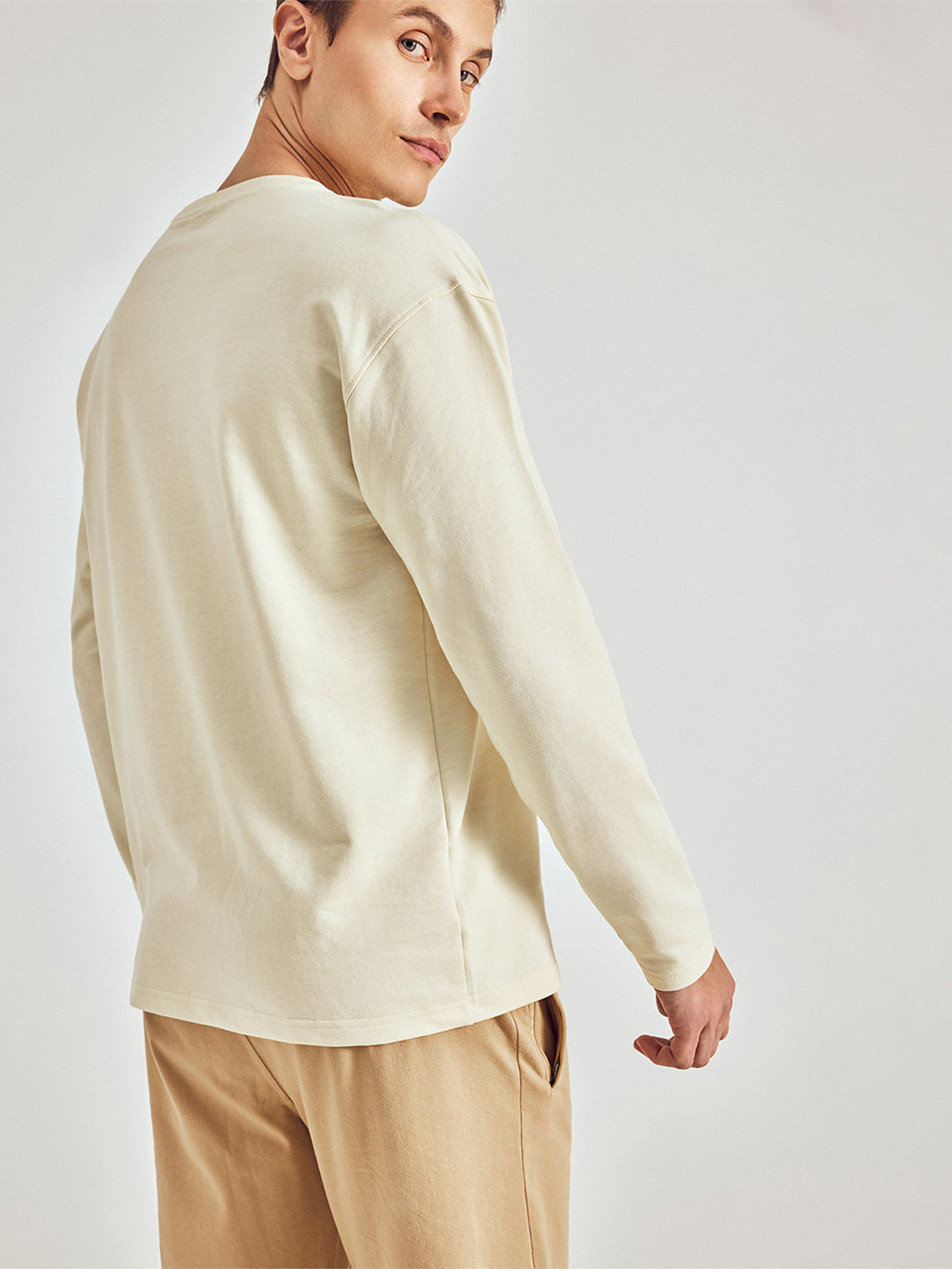 RELAXED FIT FULL T-SHIRT